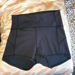 Lululemon high waisted spandex shorts size 4